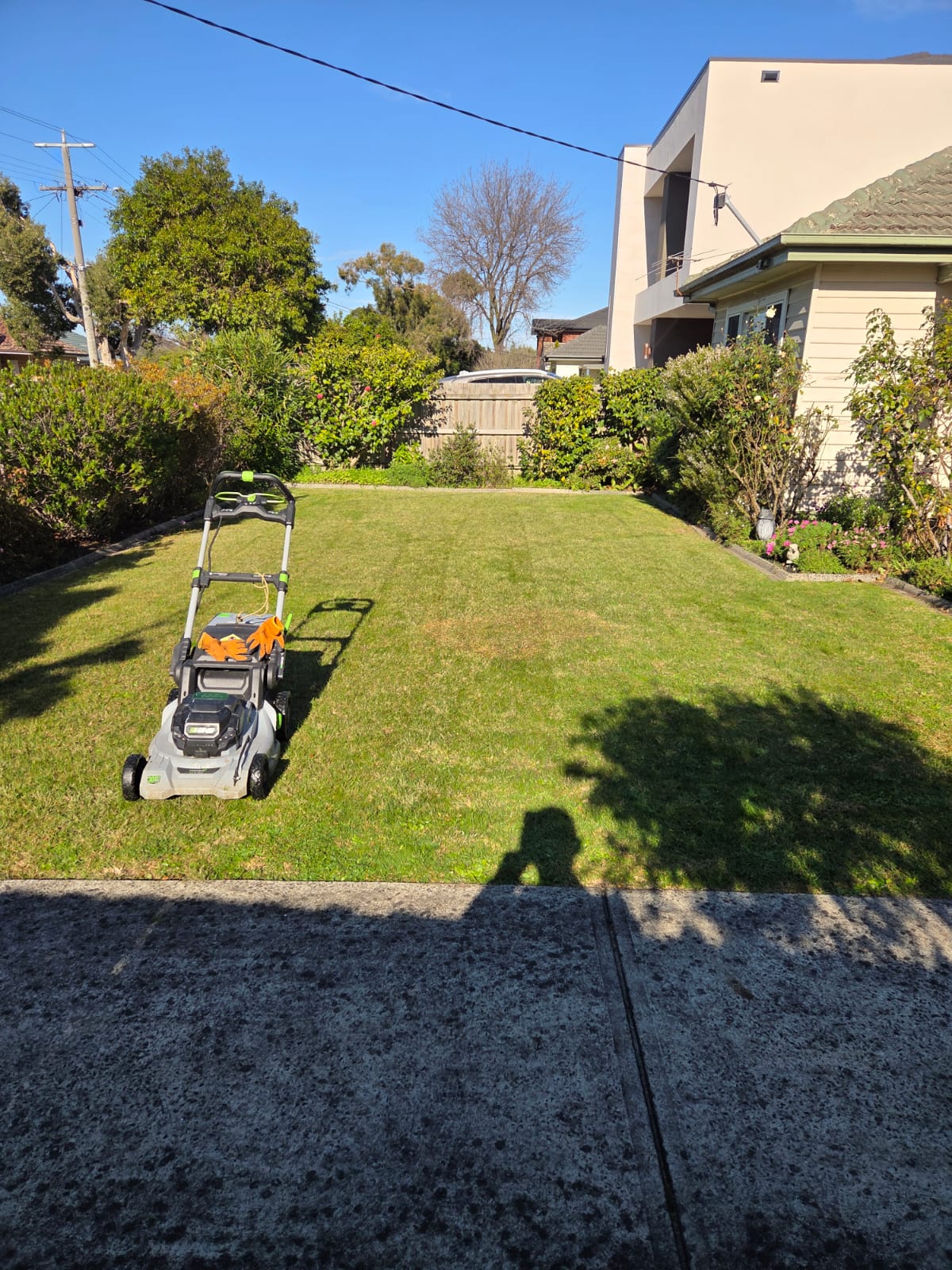 After lawn mowing and edging in Oakleigh South